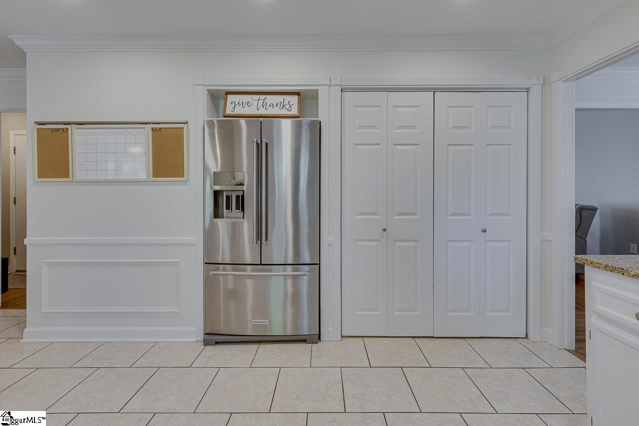 105 Berrywood Court Greer, SC 29650 - Photo 8 of 47