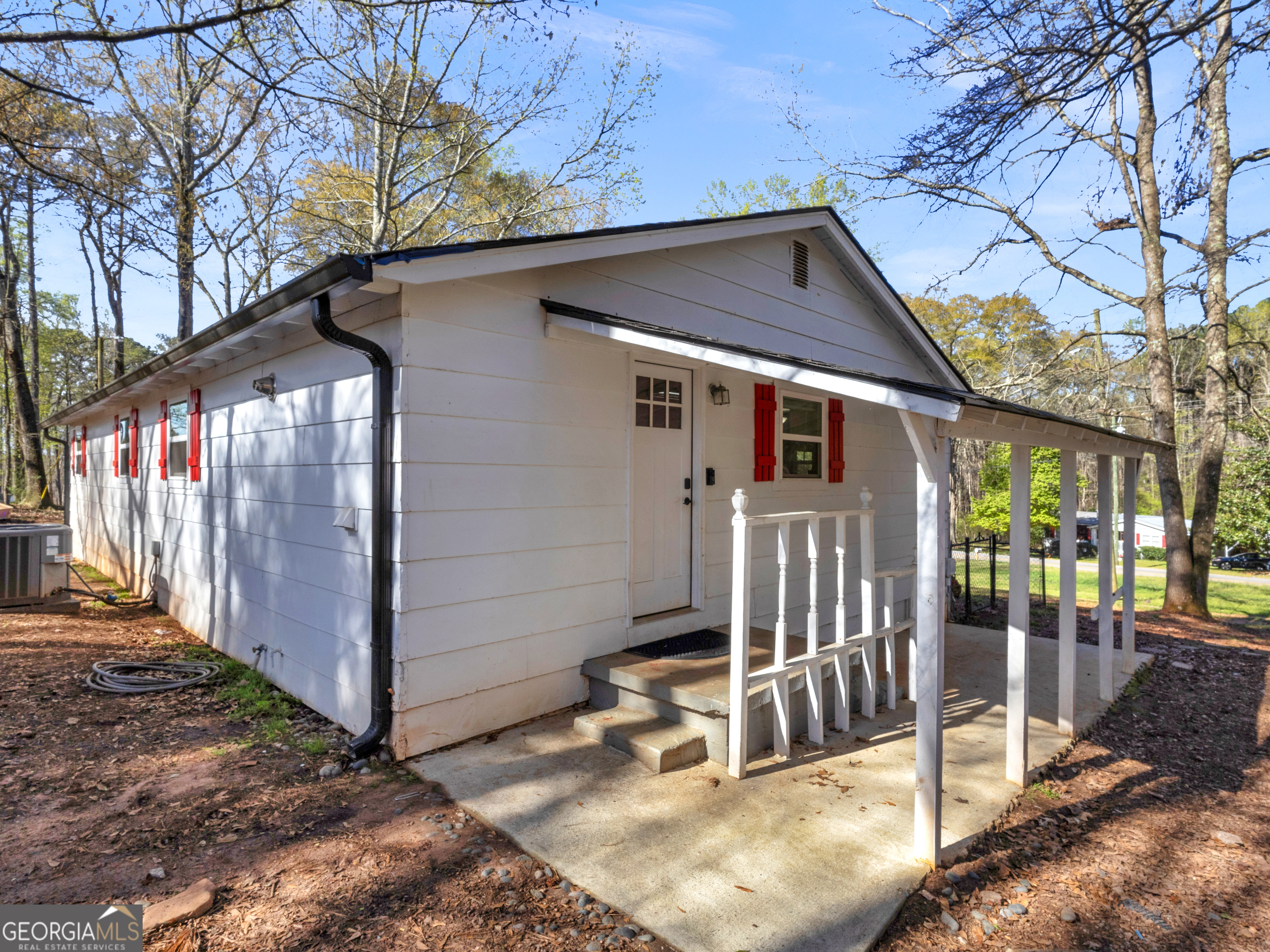 190 Hudgen Road Newnan, GA 30265 - Photo 19 of 30