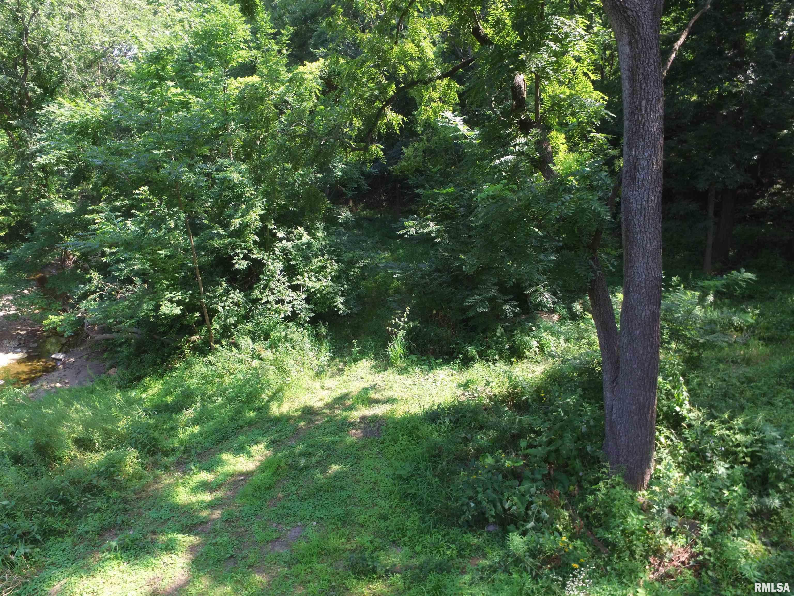 1004 34th Street Moline, IL 61265 - Photo 14 of 21