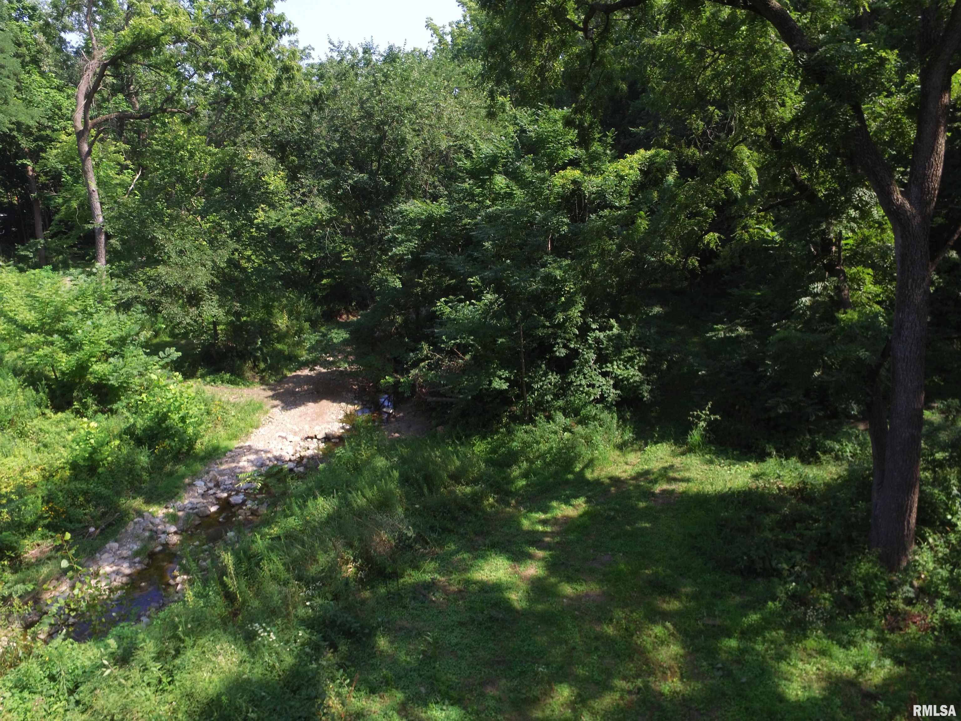 1004 34th Street Moline, IL 61265 - Photo 17 of 21