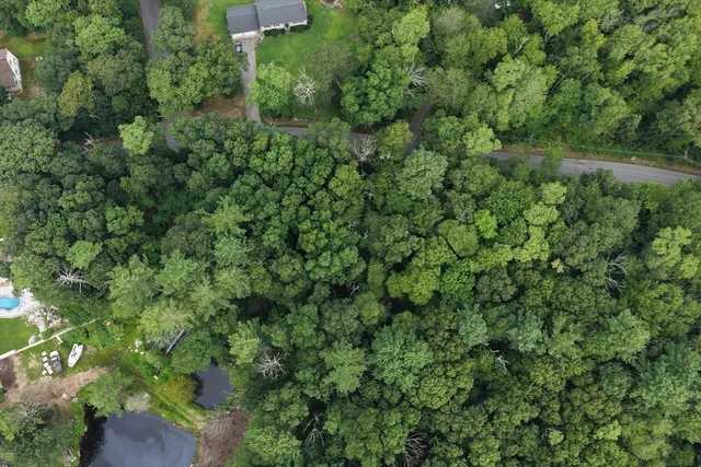 $185,000 | 70 Hill Street, Millville, MA 01529