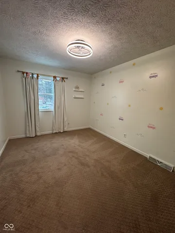 $260,000 | 1527 Delbrook Drive, Richmond, IN 47374