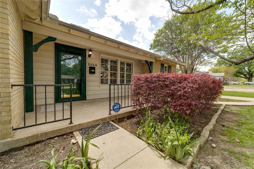 3559 Norfolk Road Fort Worth, TX 76109 - Photo 2 of 23 Front porch area