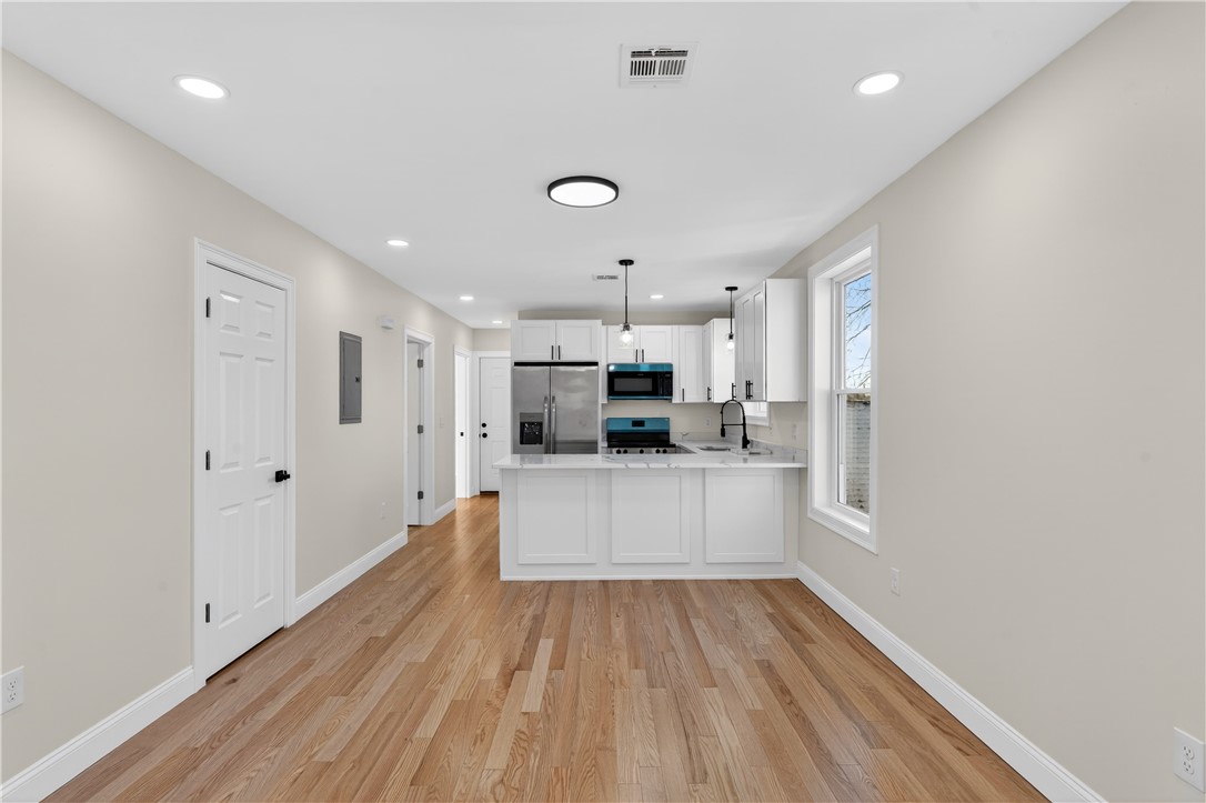 136 Houston Street Providence, RI 02905 - Photo 17 of 36