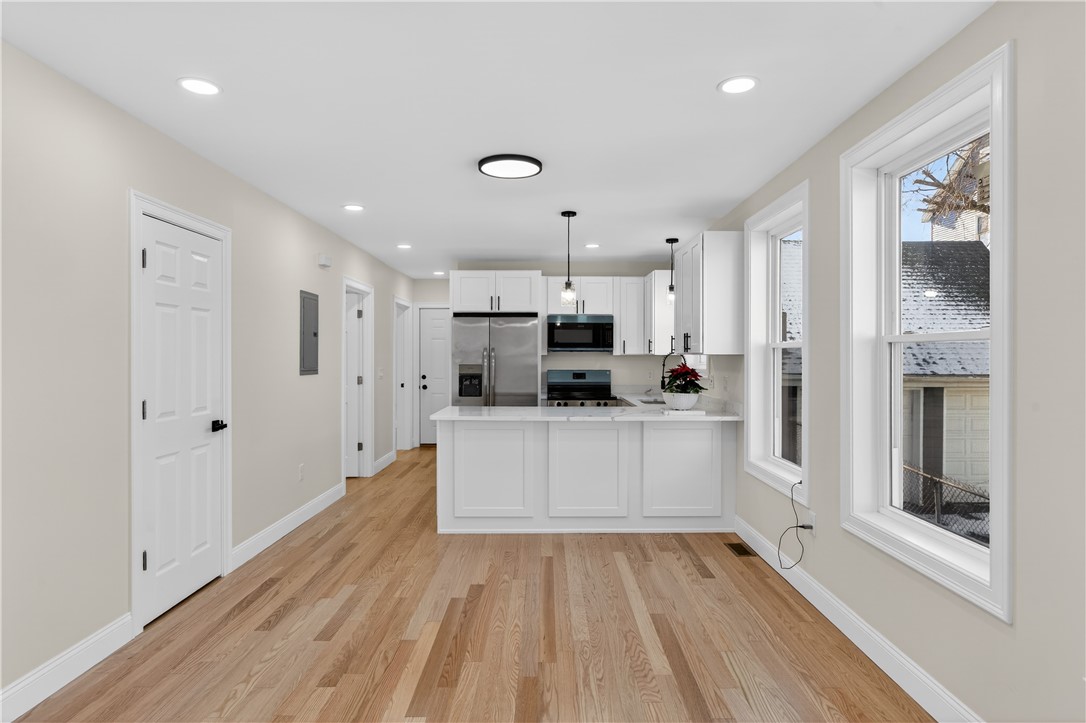 136 Houston Street Providence, RI 02905 - Photo 2 of 36