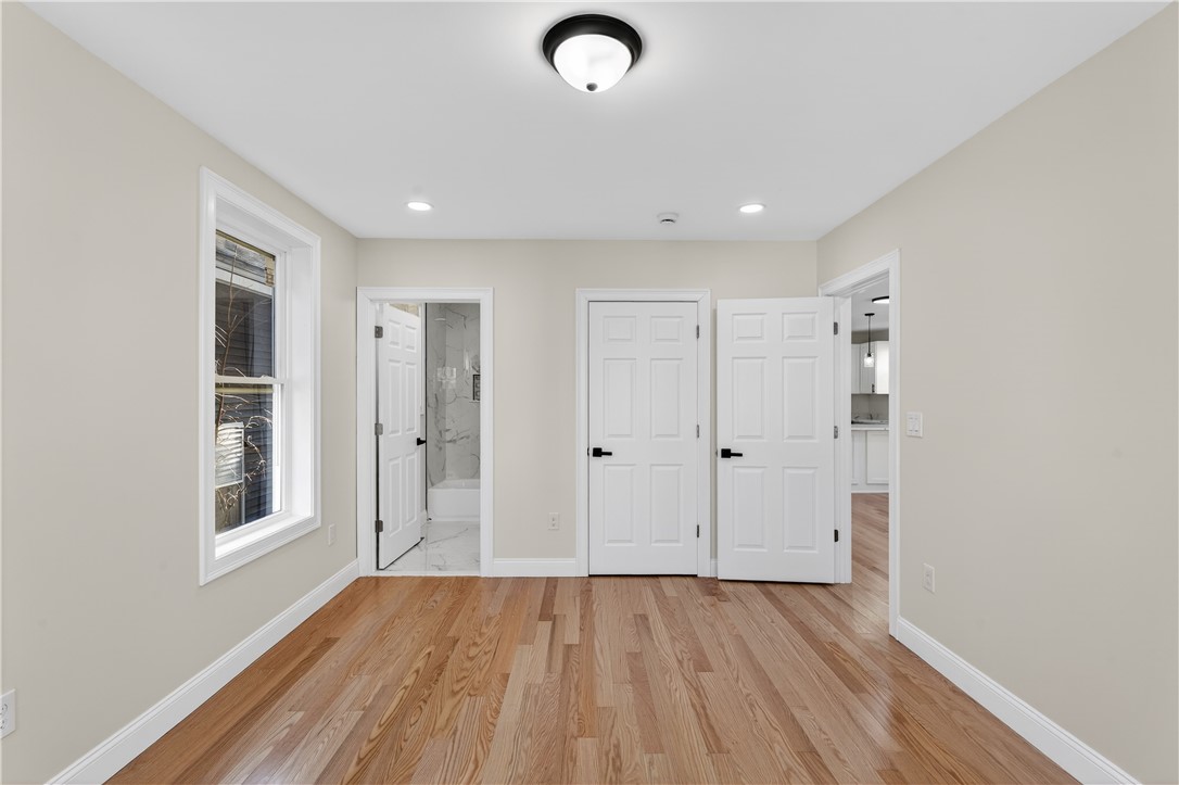 136 Houston Street Providence, RI 02905 - Photo 9 of 36