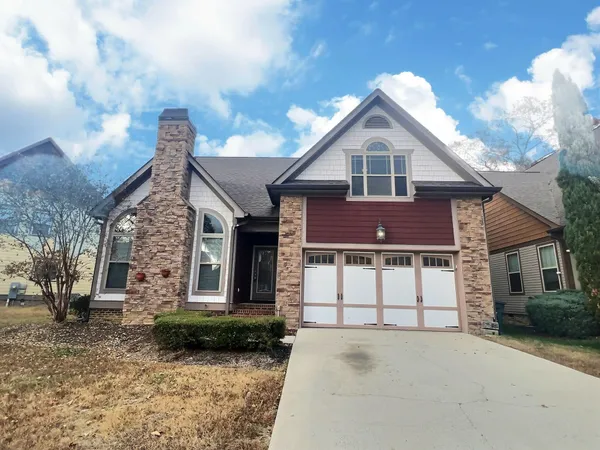 $2,500 | 8385 Glenshire Lane, Chattanooga, TN 37421