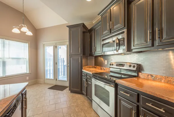$2,500 | 8385 Glenshire Lane, Chattanooga, TN 37421