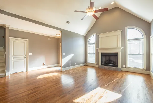 $2,500 | 8385 Glenshire Lane, Chattanooga, TN 37421