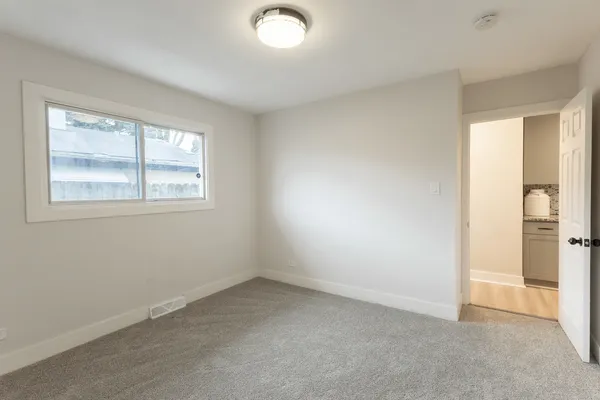 $224,900 | 16412 South Wood Street, Markham, IL 60428