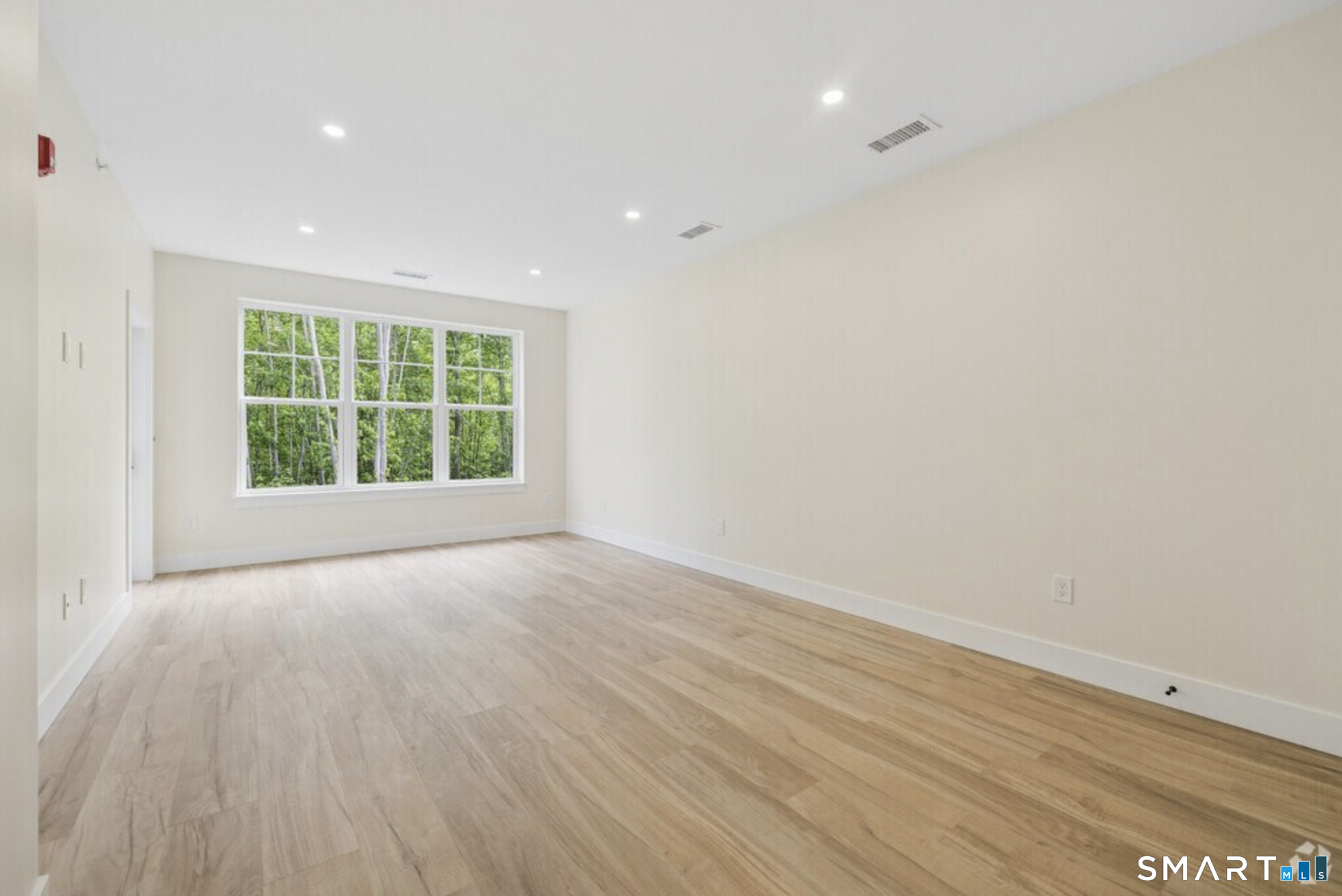 220 E Road, Unit K Meriden, CT 06450 - Photo 4 of 16