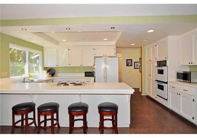 17219 Boca Raton Lane Poway, CA 92064 - Photo 5 of 24 Gallery Image 5