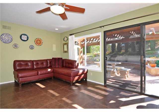 17219 Boca Raton Lane Poway, CA 92064 - Photo 10 of 24 Gallery Image 10