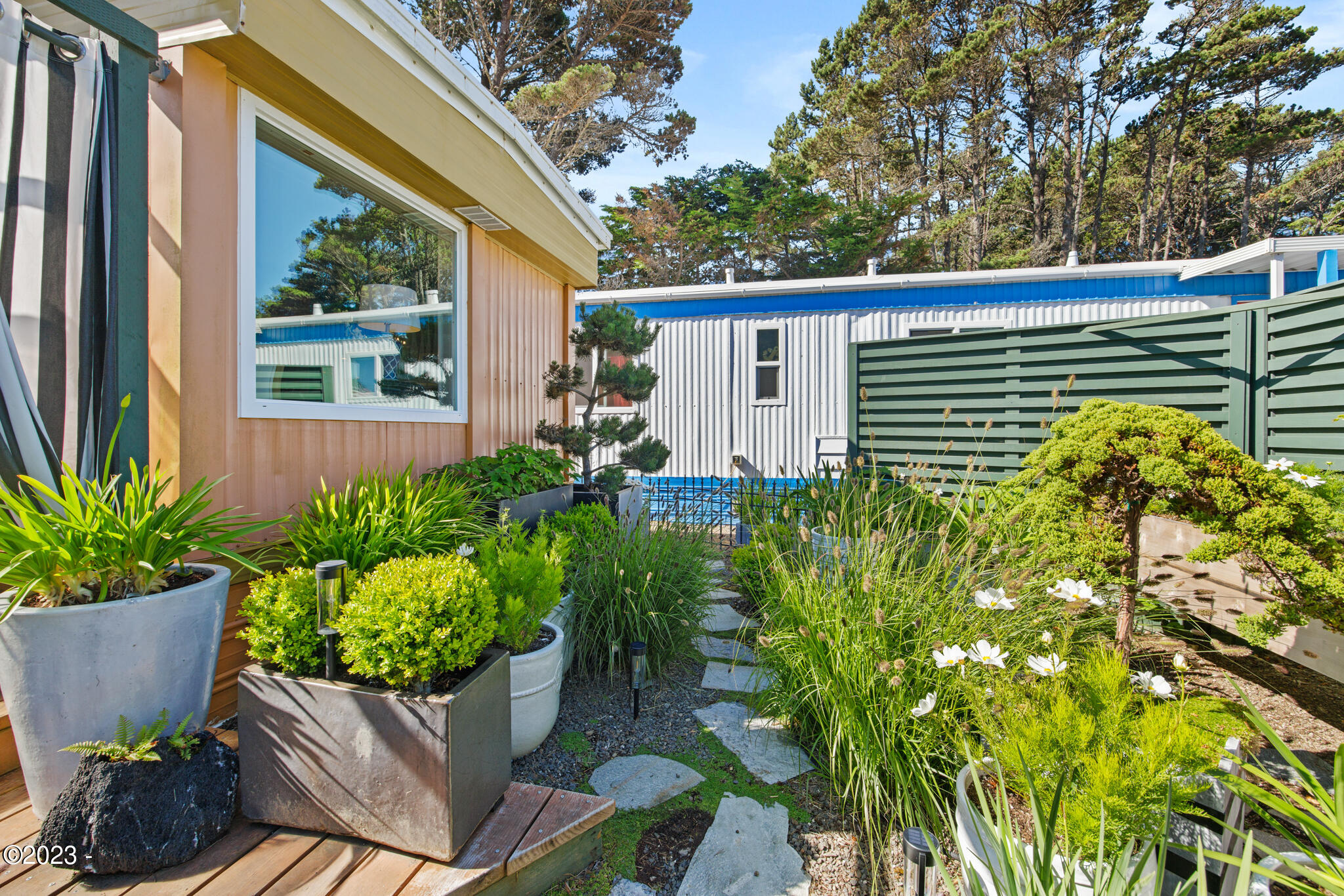 4875 North Us-101 Depoe Bay, OR 97341 - Photo 28 of 36 4875 N Hwy 101 #13 Depoe Bay OR-35