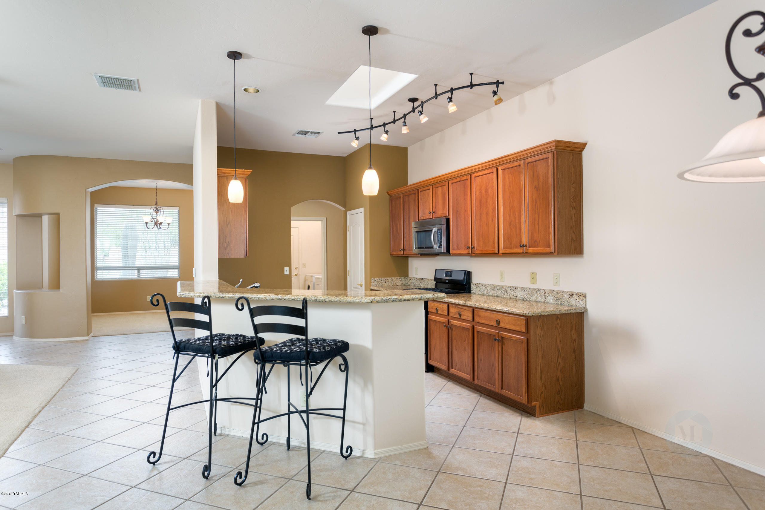 7648 West Rising Ridge Road Tucson, AZ 85743 - Photo 8 of 23 Gallery Image 8