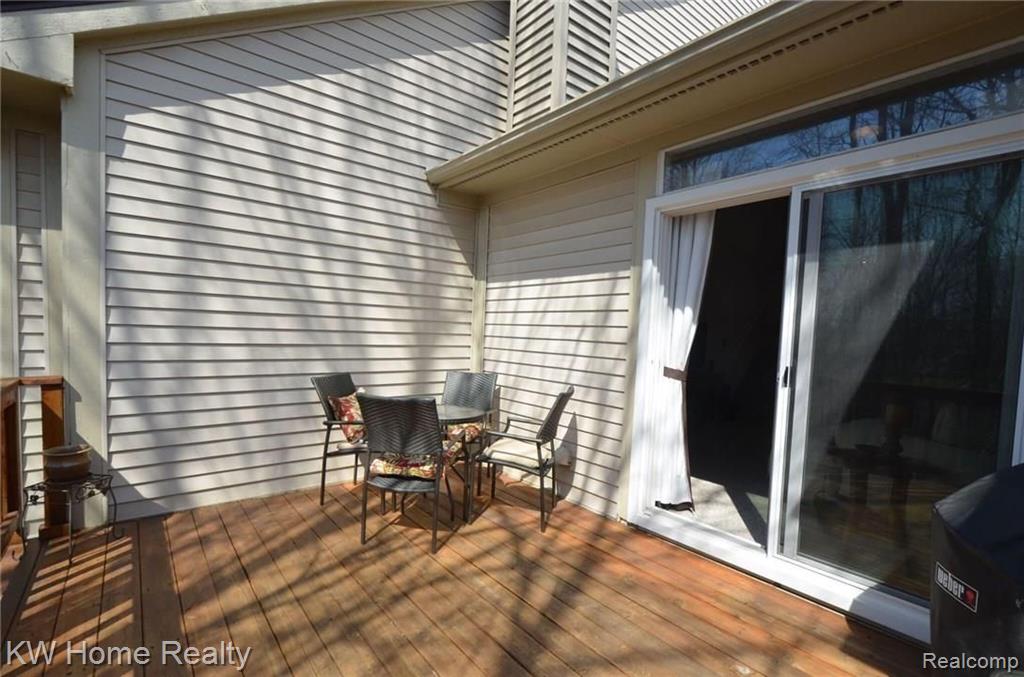30877 Jasper Ridge Novi, MI 48377 - Photo 18 of 21