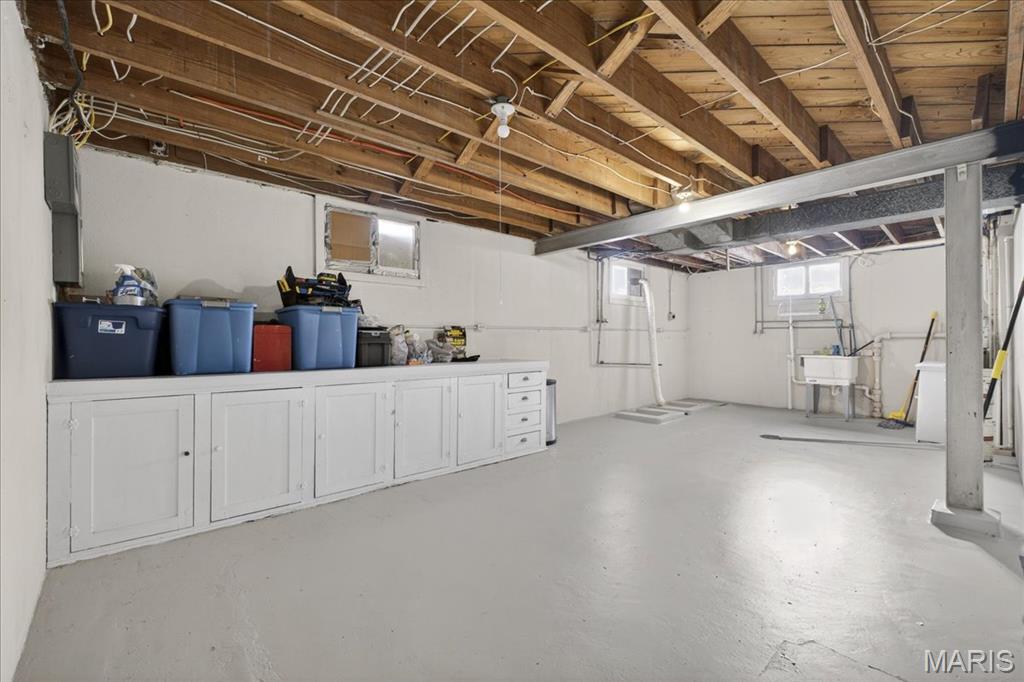 6758 Neosho Street St. Louis, MO 63109 - Photo 35 of 38