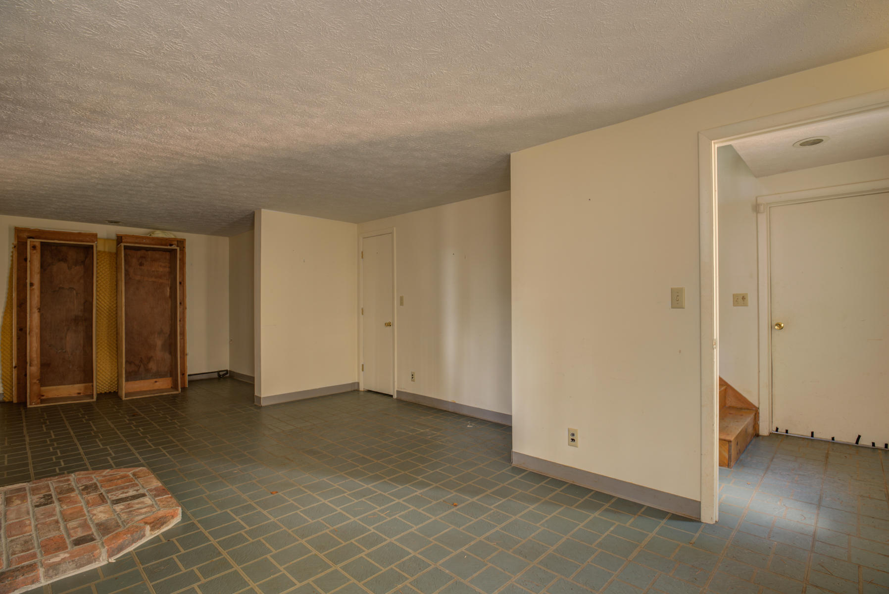 157 Old Portland Road North Waterboro, ME 04061 - Photo 6 of 29 Pic#-4