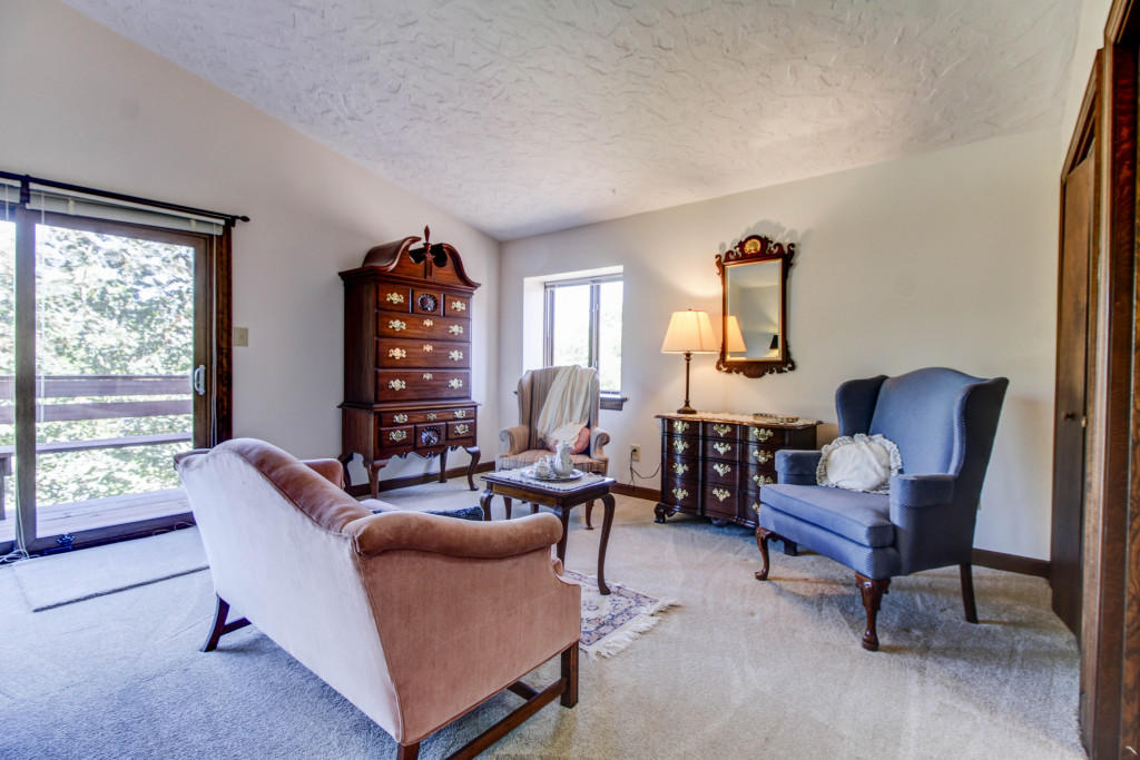 2658 Turnberry Road Salem, VA 24153 - Photo 35 of 46 032-233761-_MG_4370_1_2_5126922