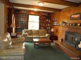 1756 Rosemont Road Berkley, MI 48072 - Photo 6 of 19 Family room