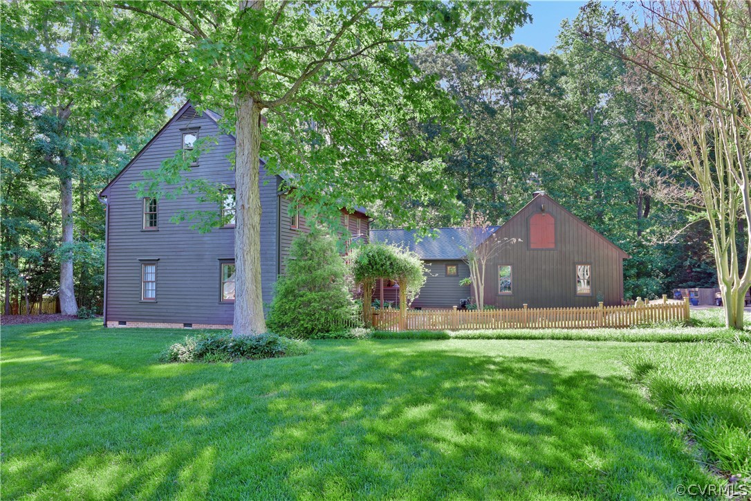 14600 Benefice Ridge Chesterfield, VA 23838 - Photo 2 of 37 This Custom-Built home is impeccably maintained wi