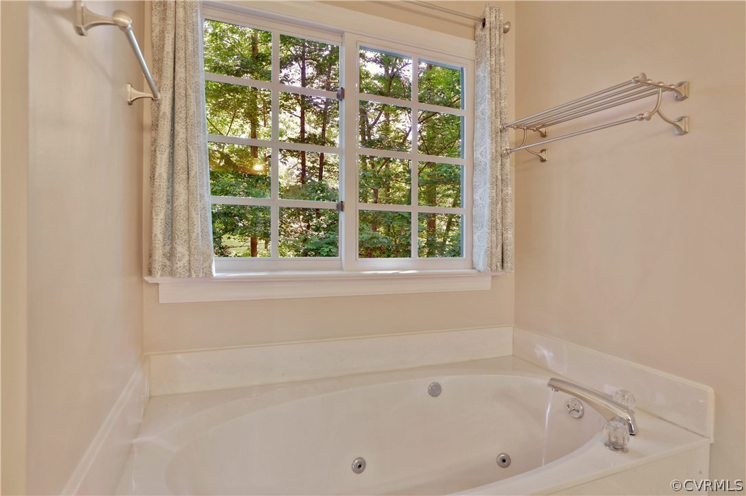 14600 Benefice Ridge Chesterfield, VA 23838 - Photo 28 of 37 Master bathroom with new tile flooring, jetted tub