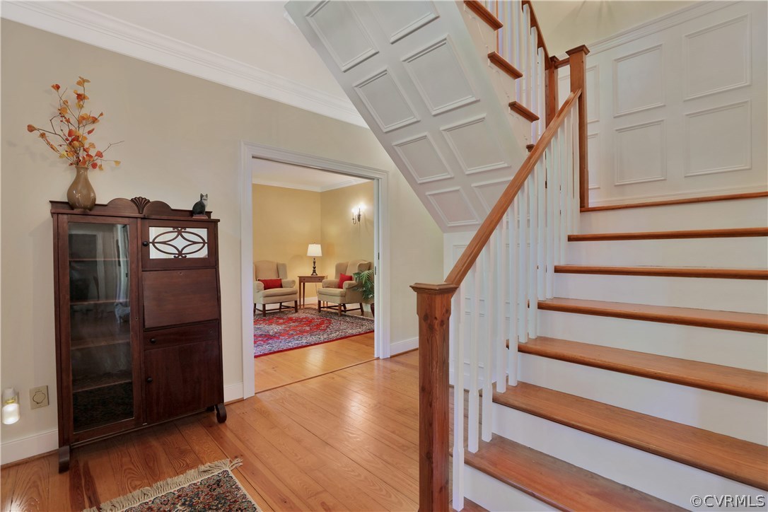 14600 Benefice Ridge Chesterfield, VA 23838 - Photo 7 of 37 Foyer with pine wood floor, double crown molding,
