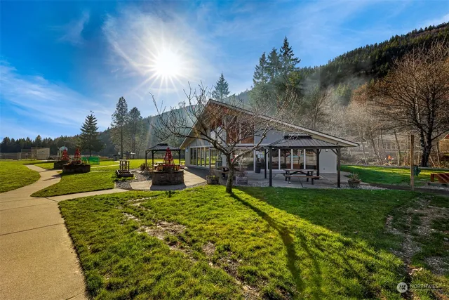 a house view with a outdoor space