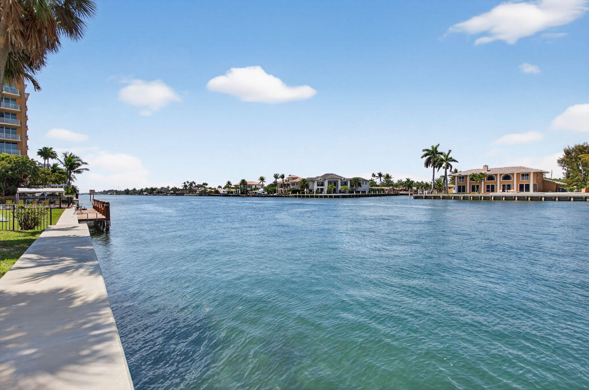 999 North Riverside Drive, Unit 2 Pompano Beach, FL 33062 - Photo 14 of 17 5-web-or-mls-999-8482