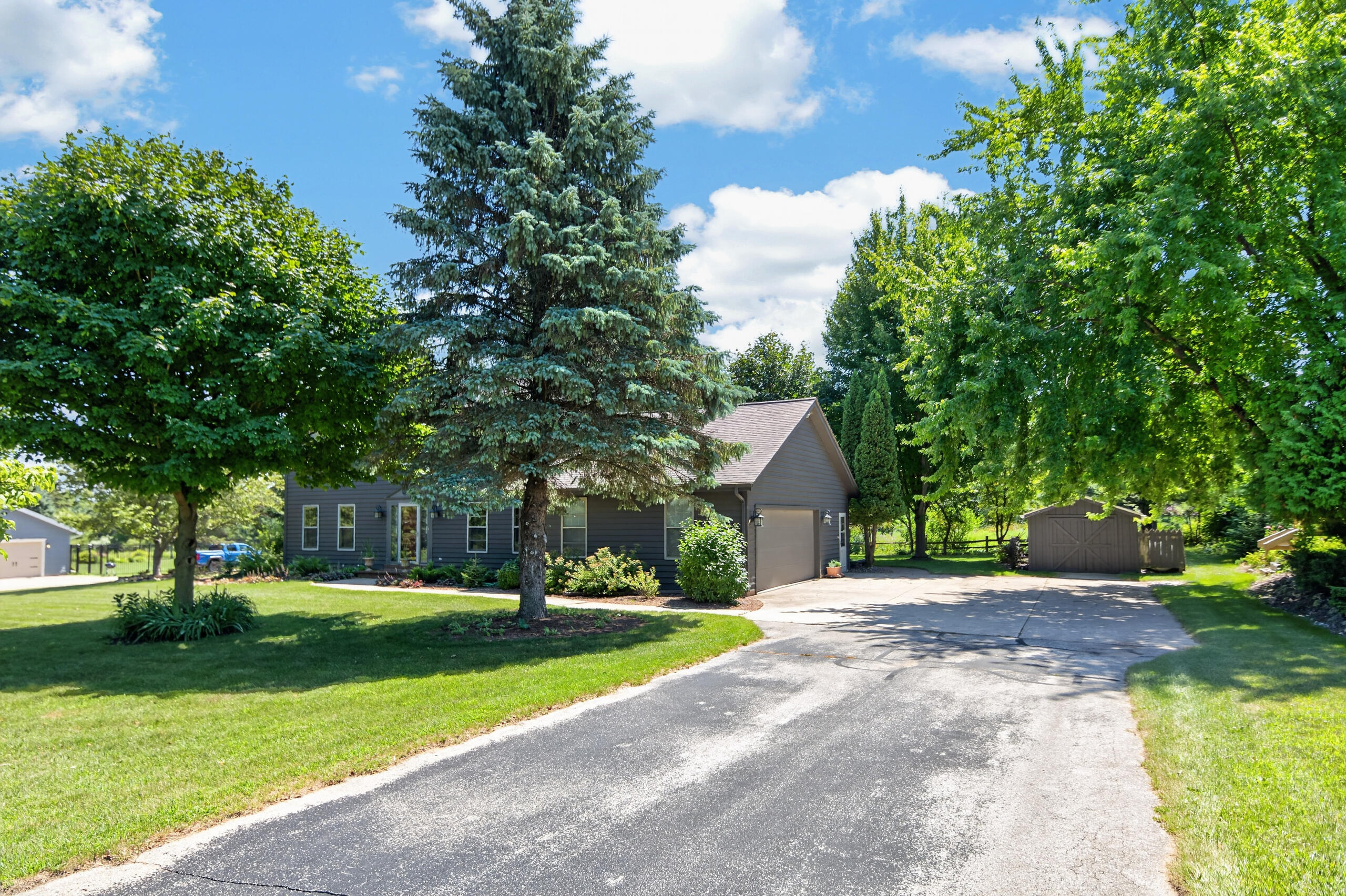 6605 Silver Shores Road Cedar Grove, WI 53013 - Photo 50 of 52 Front