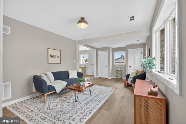 $395,000 | 2472 Leaman Road, Ronks, PA 17572