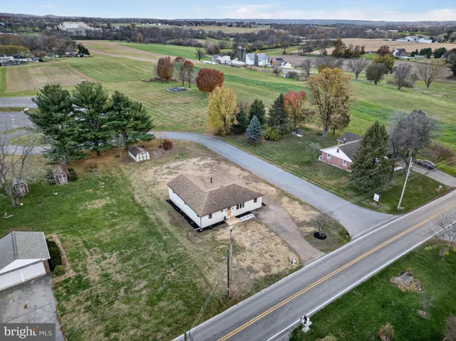 $395,000 | 2472 Leaman Road, Ronks, PA 17572