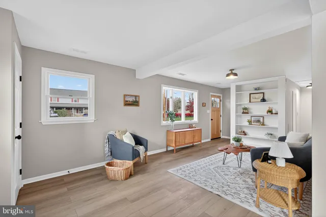 $395,000 | 2472 Leaman Road, Ronks, PA 17572