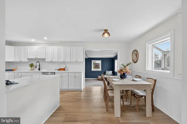 $395,000 | 2472 Leaman Road, Ronks, PA 17572