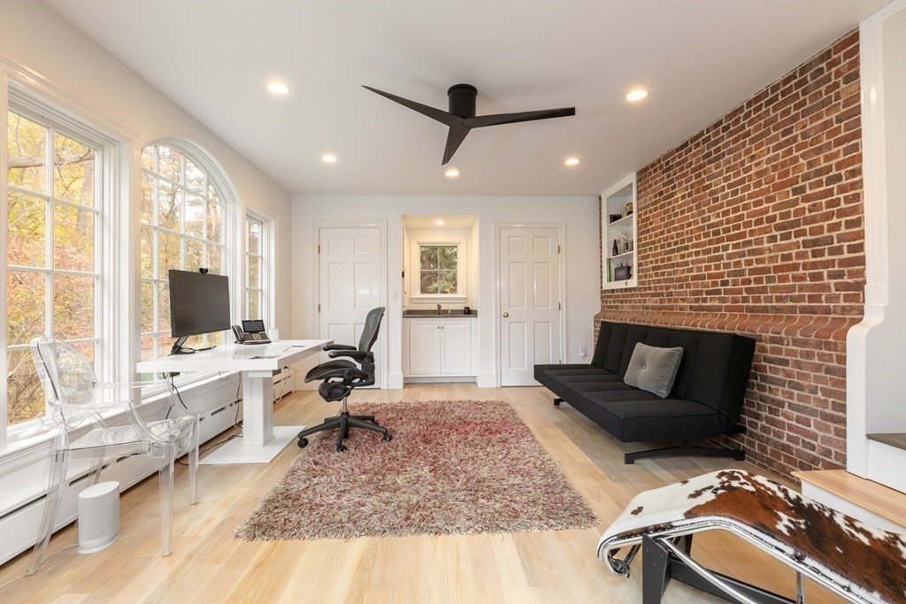325 Nashawtuc Road Concord, MA 01742 - Photo 30 of 39 Gallery Image 30