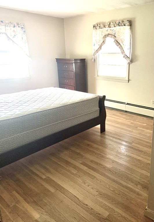 27 Mandalay Road Chicopee, MA 01020 - Photo 5 of 14 Gallery Image 5