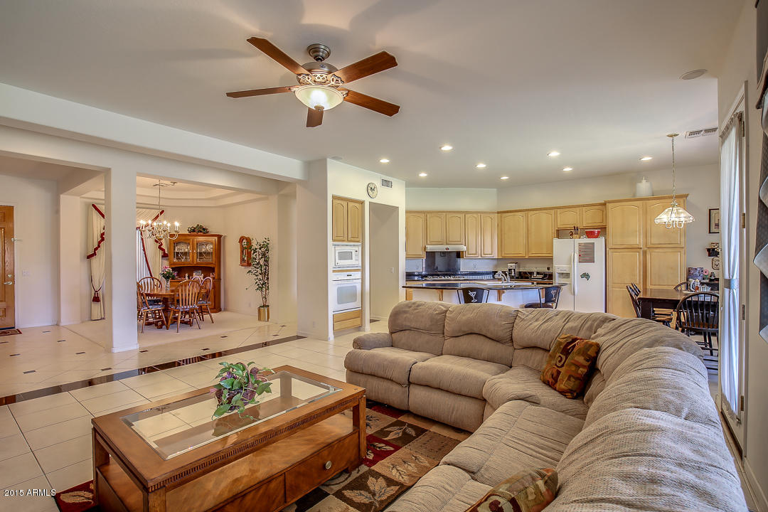 1535 North Rico Circle Mesa, AZ 85213 - Photo 4 of 49 Family Room