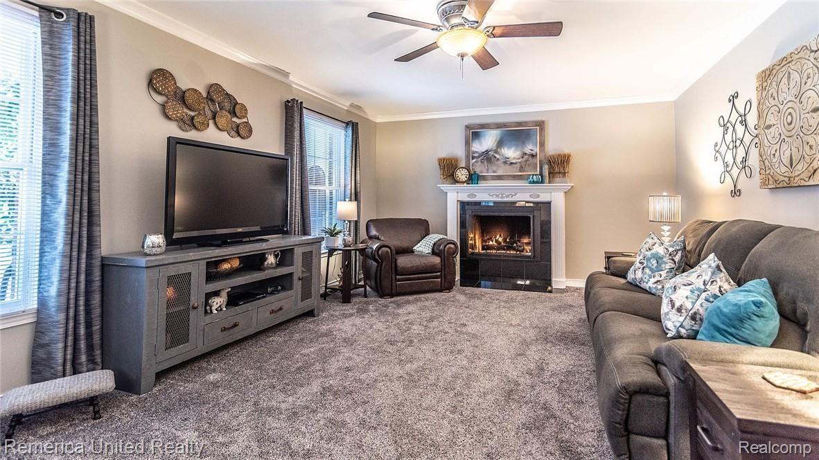 24039 Woodham Road Novi, MI 48374 - Photo 8 of 51 014_23.jpg