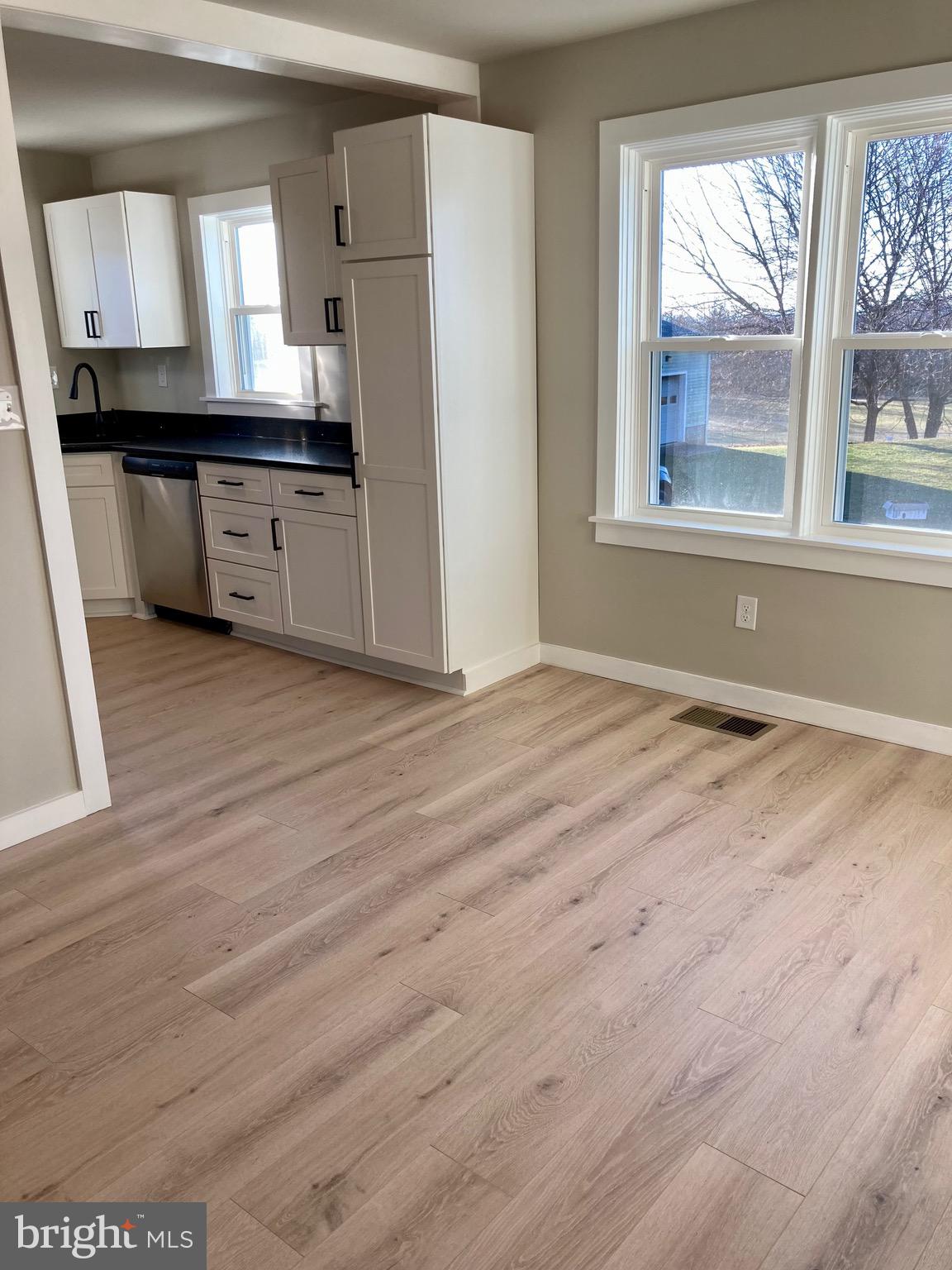 13349 Waterloo Road Waynesboro, PA 17268 - Photo 10 of 39 Gallery Image 10