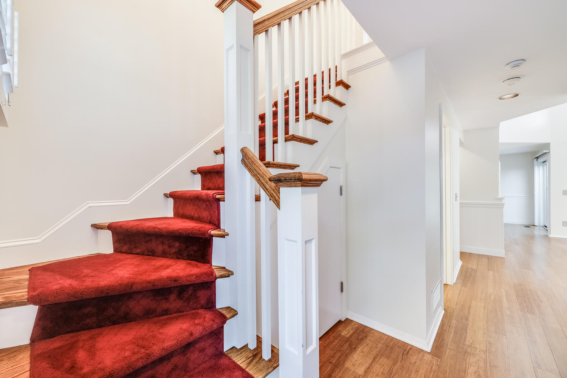 68 Mid-Iron Way, Unit 7545 Mashpee, MA 02649 - Photo 18 of 43 a view of entryway and hall with wooden floor