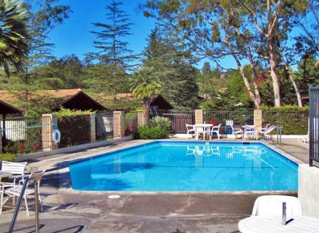 988 Miramonte Drive, Unit 7 Santa Barbara, CA 93109 - Photo 2 of 15 One of Two Pools