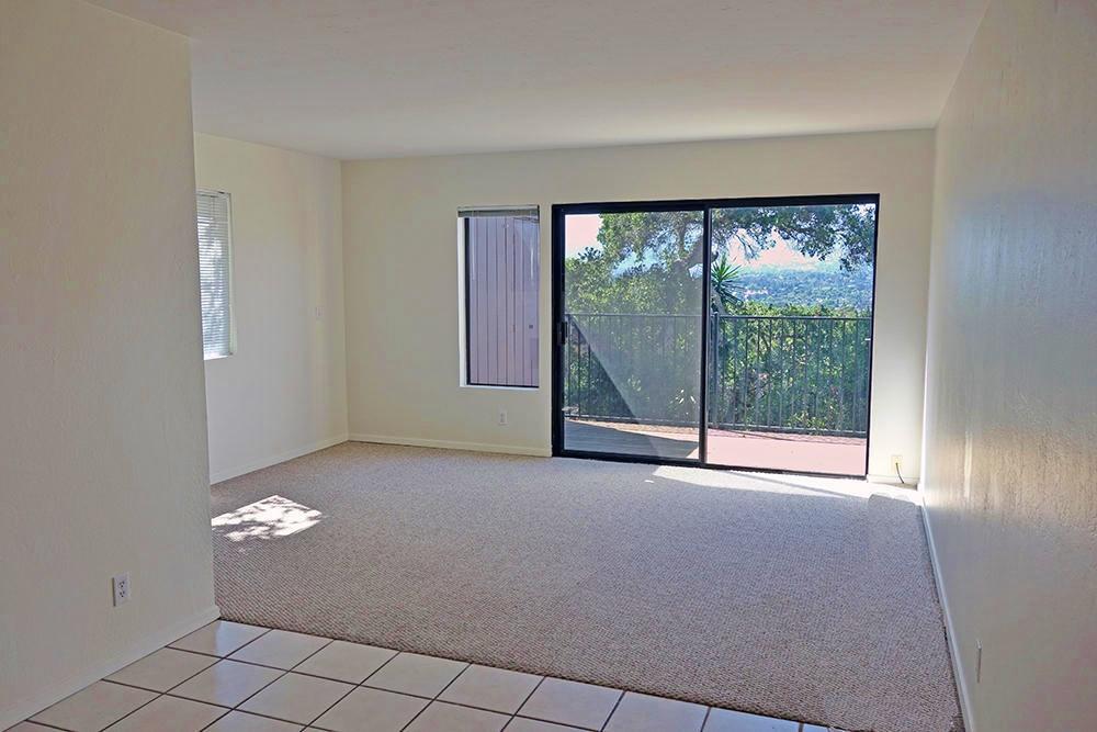 988 Miramonte Drive, Unit 7 Santa Barbara, CA 93109 - Photo 6 of 15 Living Room