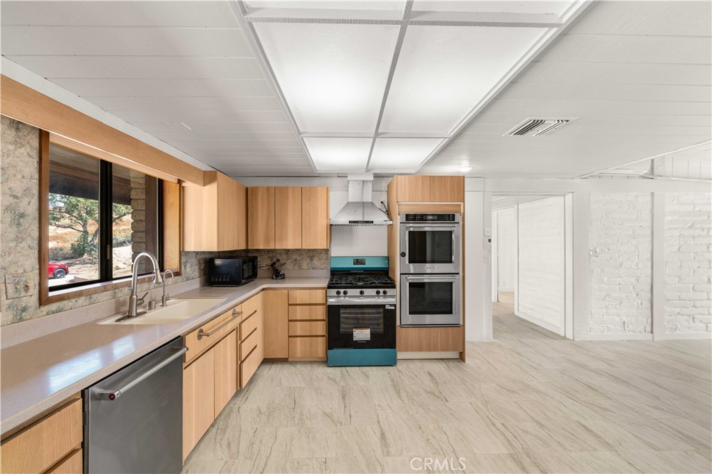 6308 Hawarden Drive Riverside, CA 92506 - Photo 15 of 40