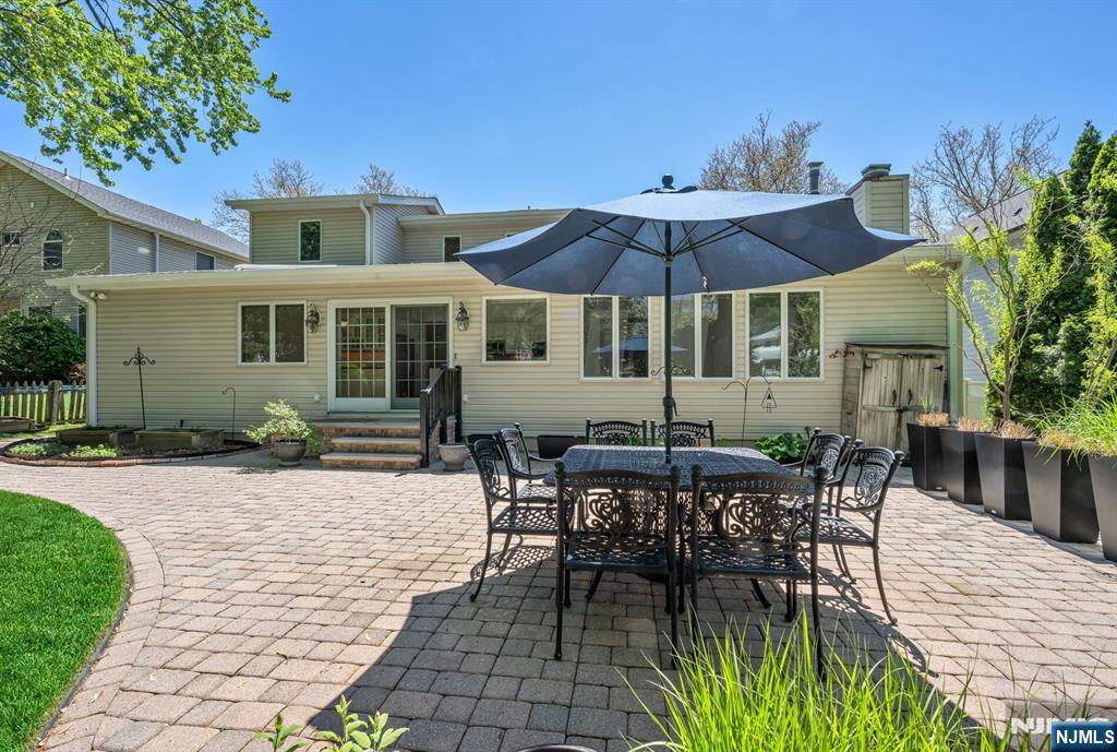309 South Drive Paramus, NJ 07652 - Photo 45 of 50
