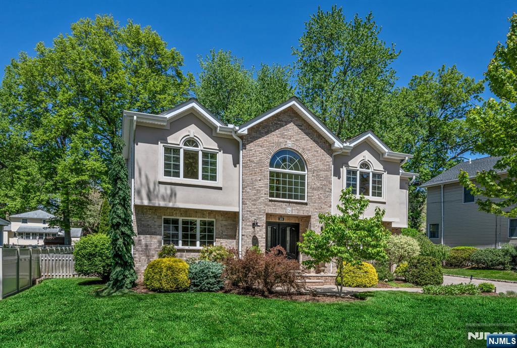 309 South Drive Paramus, NJ 07652 - Photo 50 of 50