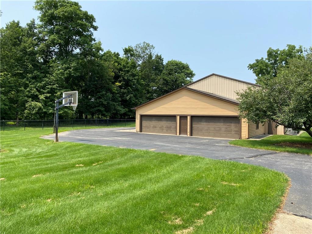 10800 Towne Road Carmel, IN 46032 - Photo 2 of 3 Gallery Image 2
