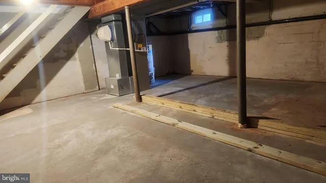 $2,850 | 6 Cedar Creek Drive, Clementon, NJ 08021