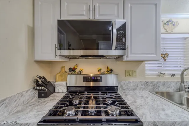 $269,900 | 1671 Esquina Street, Laughlin, NV 89029