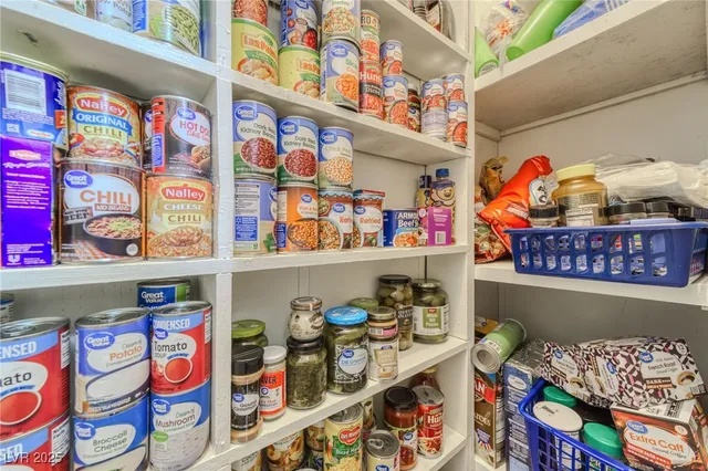 $269,900 | 1671 Esquina Street, Laughlin, NV 89029