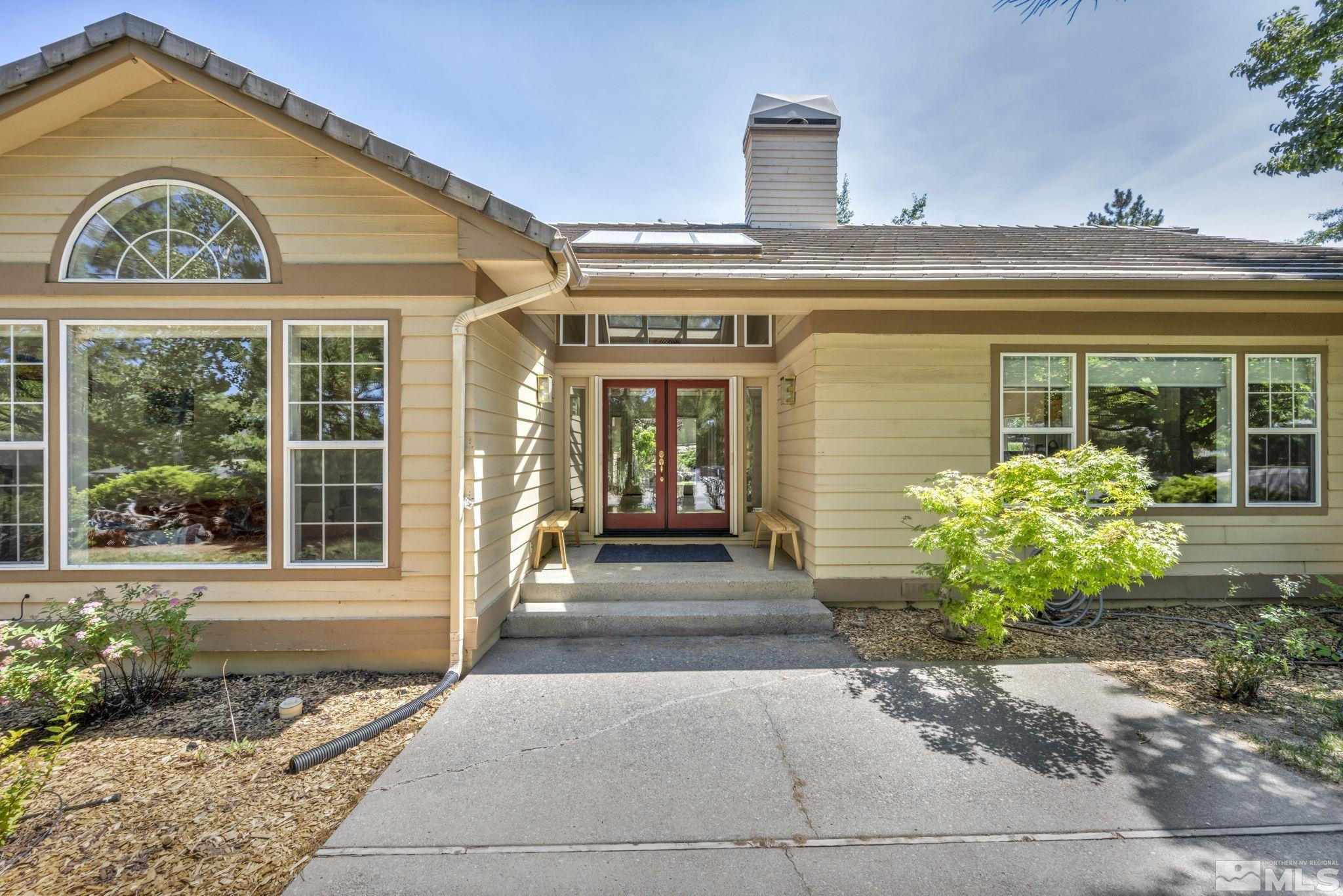 14220 West Windriver Ln